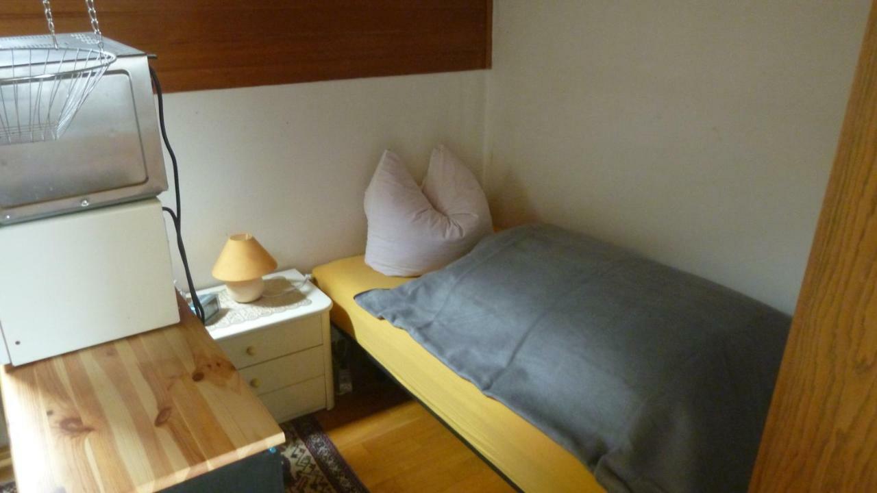 Ferienwohnung Gilching Exterior photo